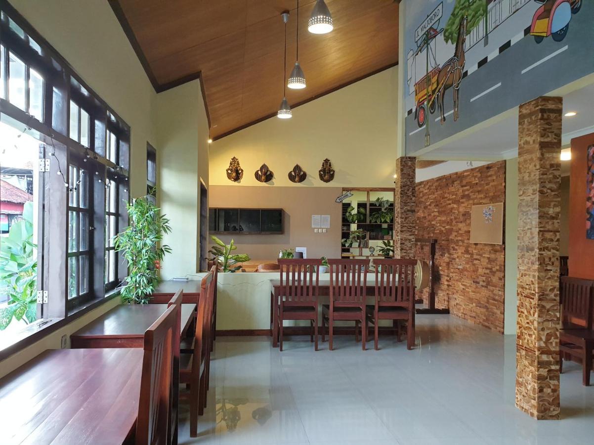 Maple Tree Homestay Maguwo Zewnętrze zdjęcie